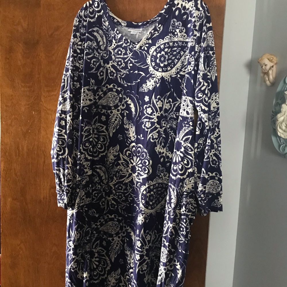Lularoe long sleeved dress